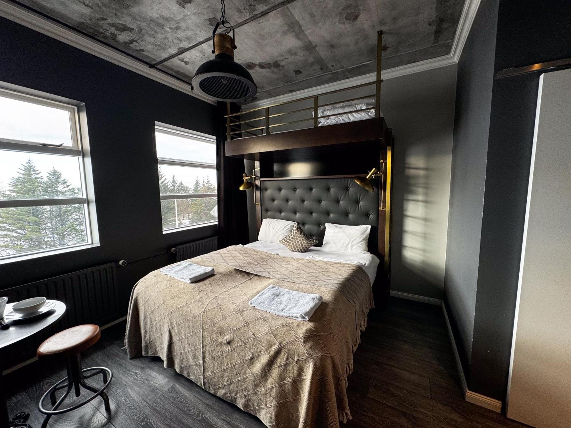 Hotel R13 - A Townhouse 2*